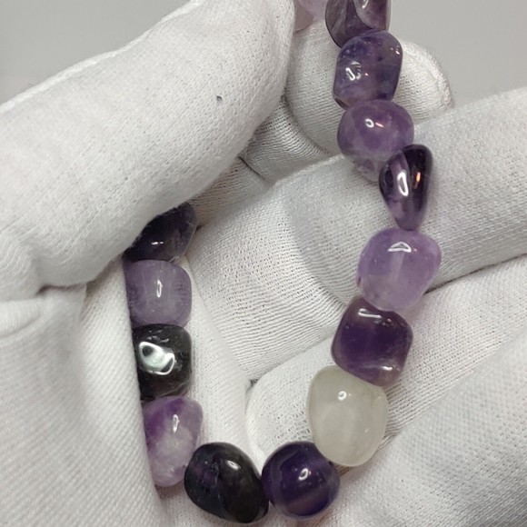 Chevron Amethyst elastic natural stone bracelet  including felt pouch-NB03 - Picture 5 of 16
